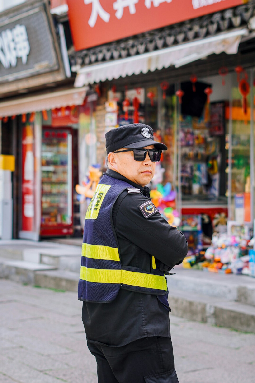 store detective monitoring customers